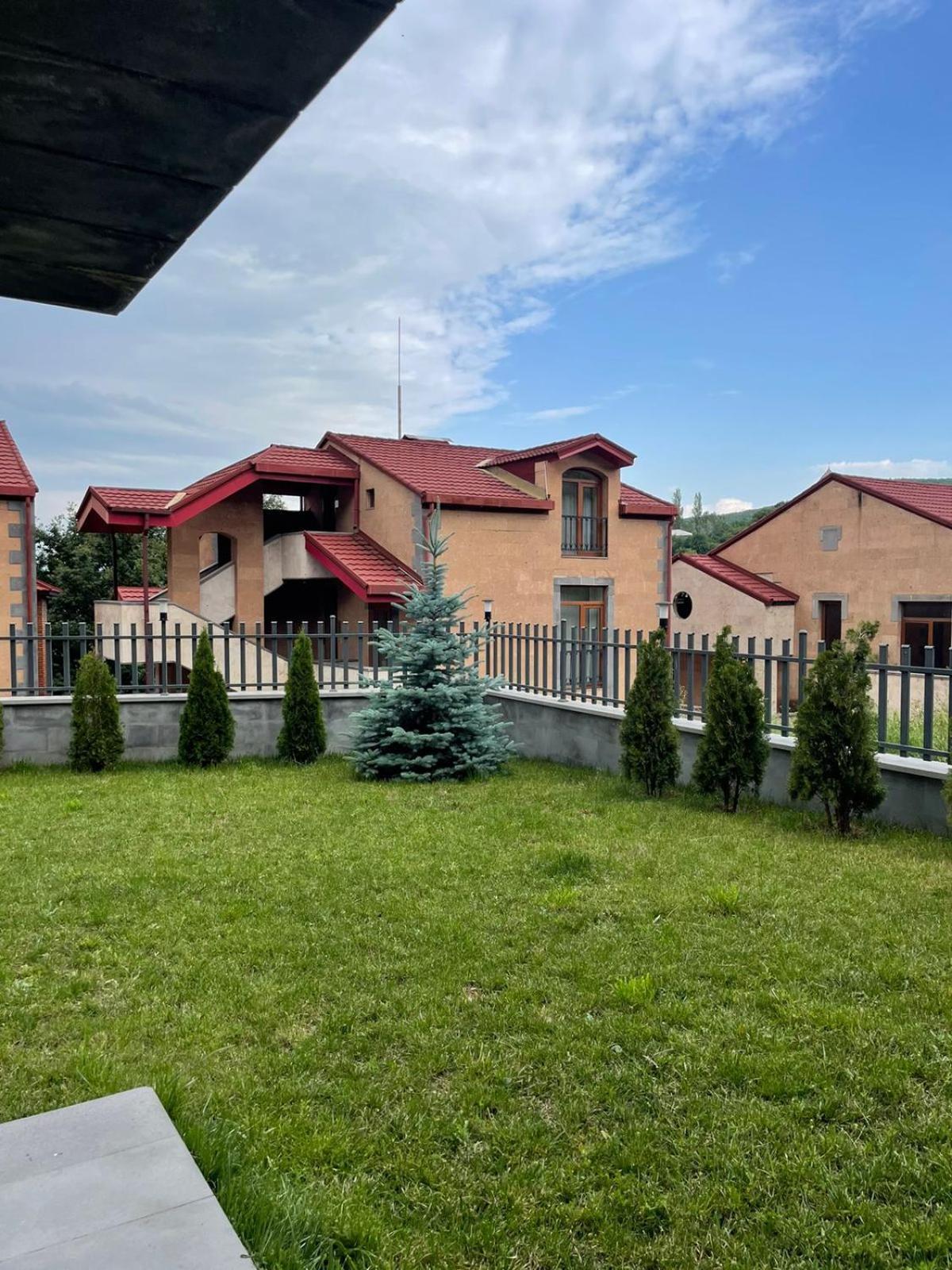 Marrone Hotel Tsaghkadzor Exterior photo